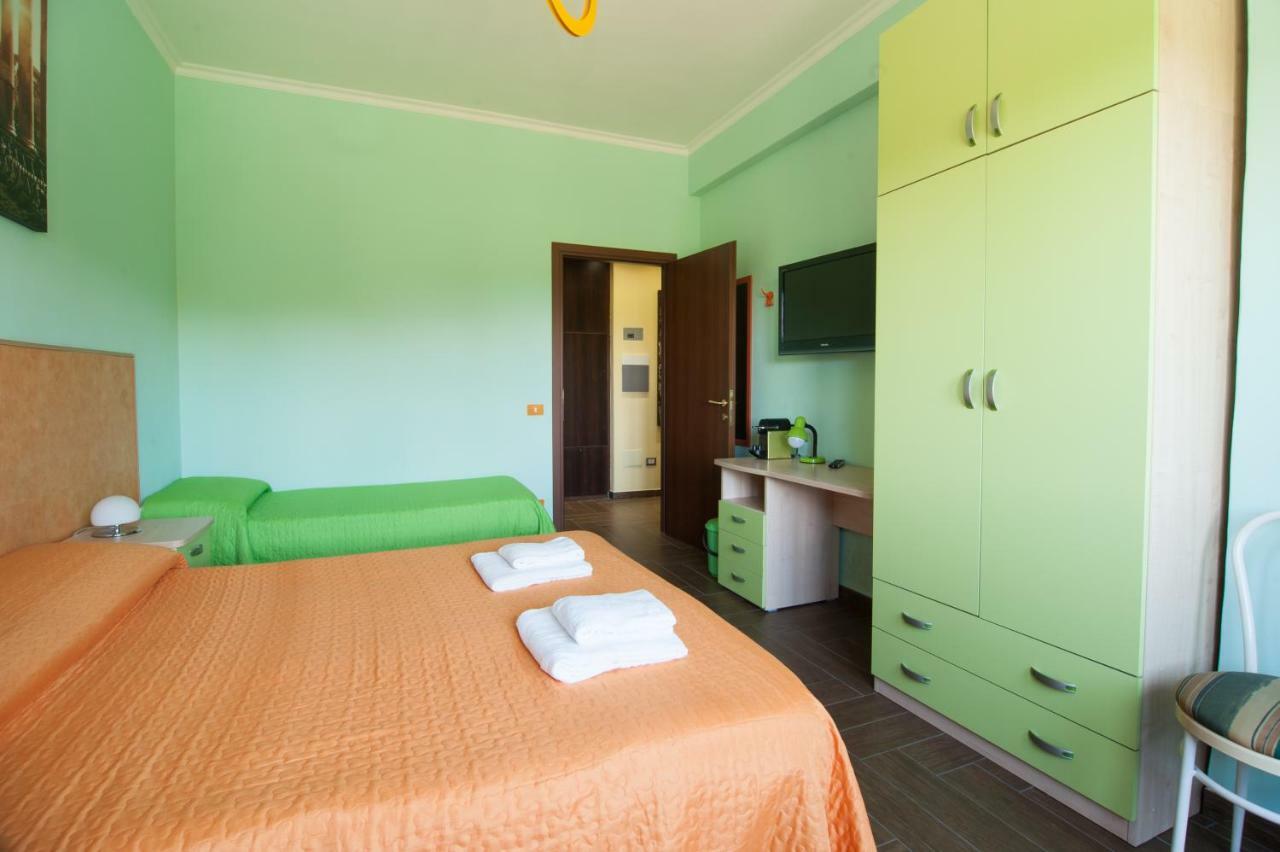 World Wide Bed - Prenestino Hotel Rome Exterior photo